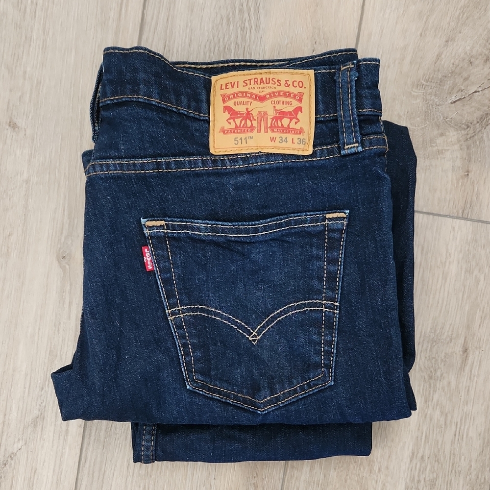 Like New Levi's Men's 511 Indigo Slim Jeans 34"x36"